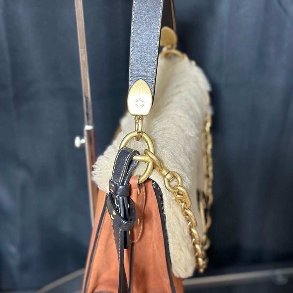 COACH Beat Brown/Brass Shoulder Bag In Suede Leather and Shearling - Picture 3 of 9